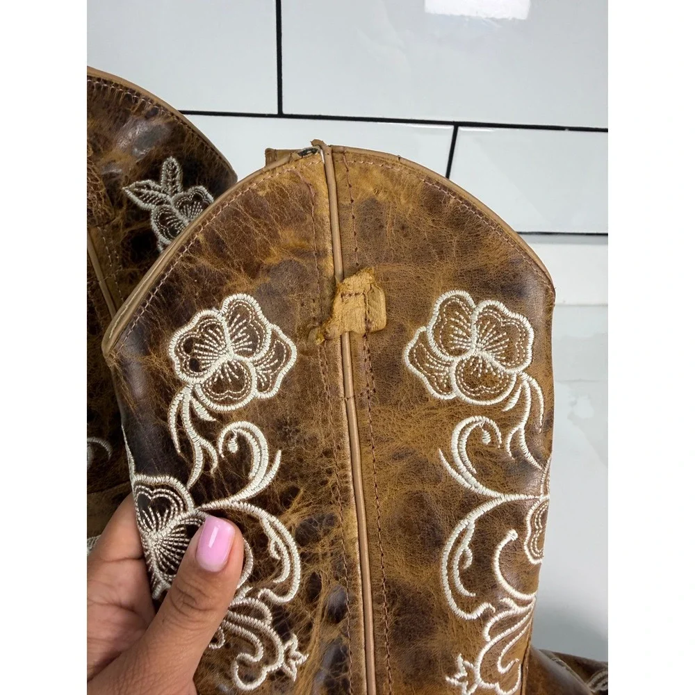 Shyanne Kids Brown Leather Floral Embroidered Cowboy Boots BBSC1946 Size 2.0 D